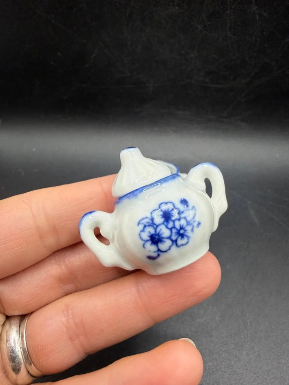 Vintage Miniature Mini Dollhouse Blue  White Porcelain Tea Set Accessories Cups+